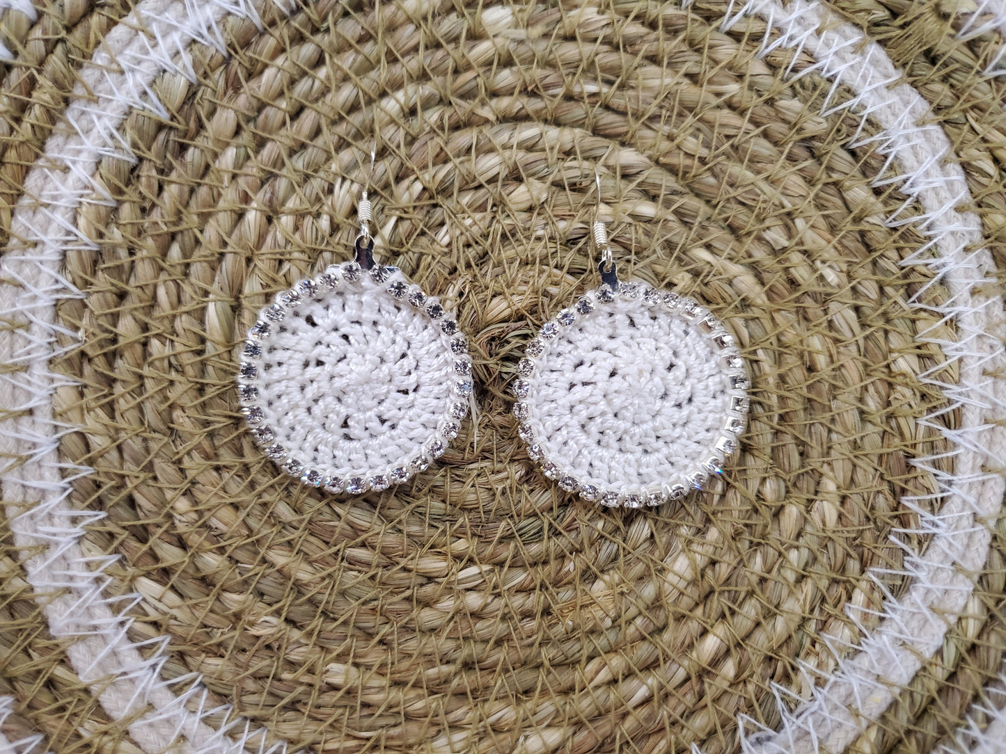 Rhinestone Crocheted Disc Earrings-White