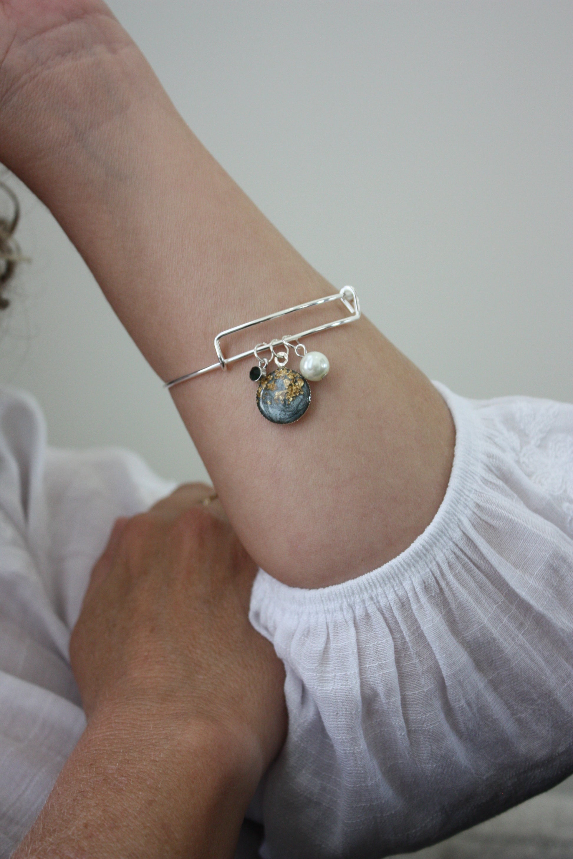 Simple Gold Flake Bangles-Smoke/Aquamarine