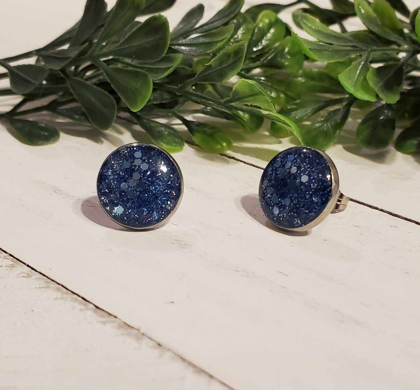 Sassy Studs (12mm)- Silver Blue Glitter