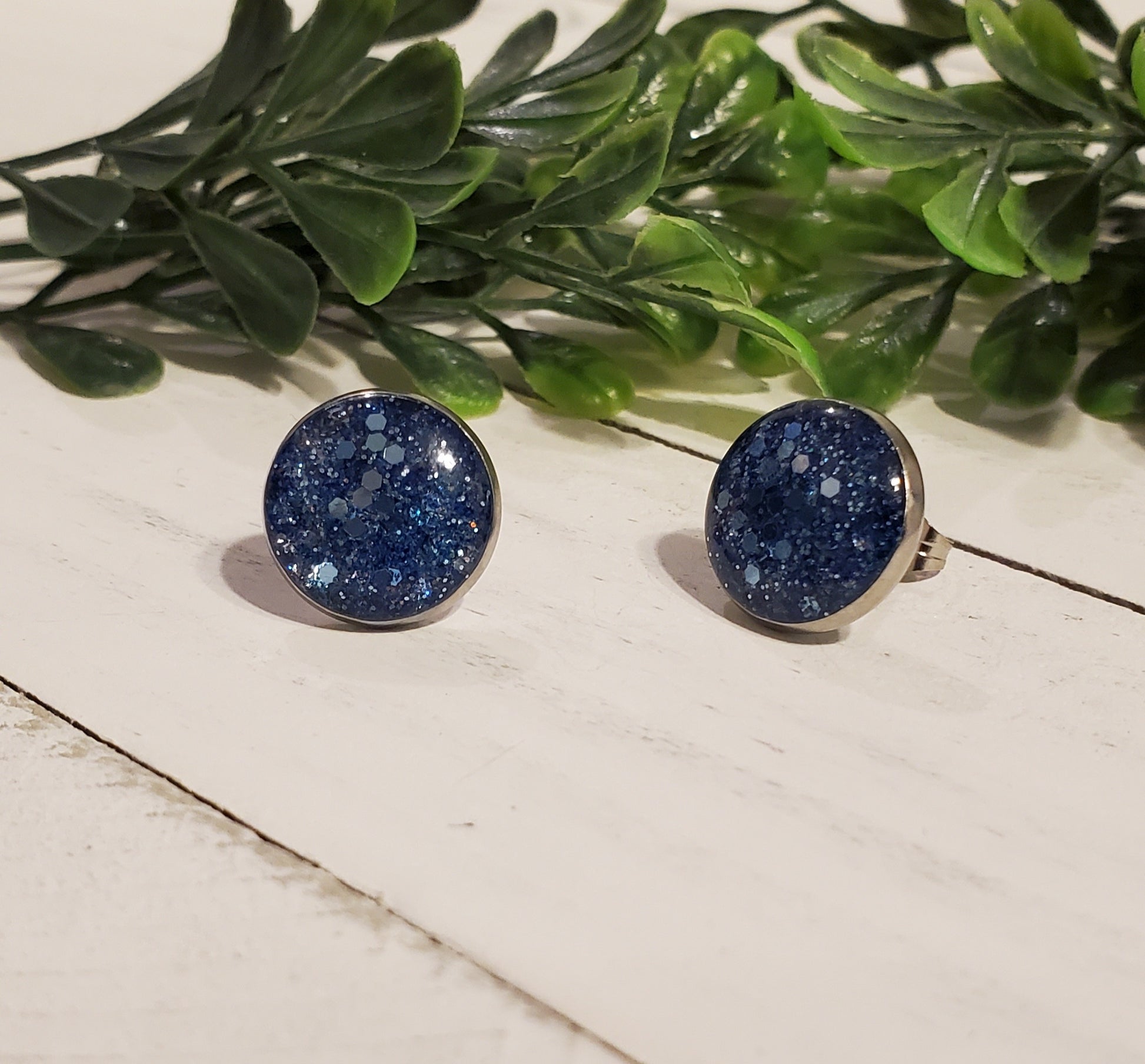Sassy Studs (12mm)- Silver Blue Glitter