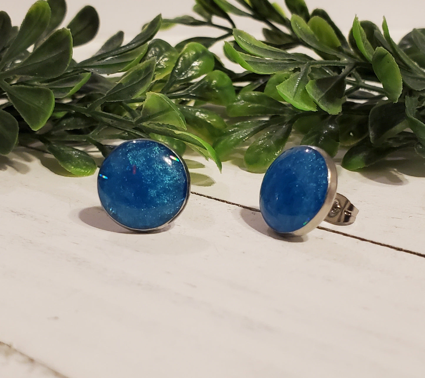 Sassy Studs (12mm)- Blue Pearl
