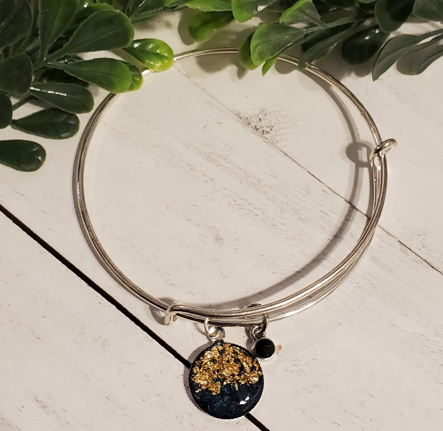 Simple Gold Flake Bangles